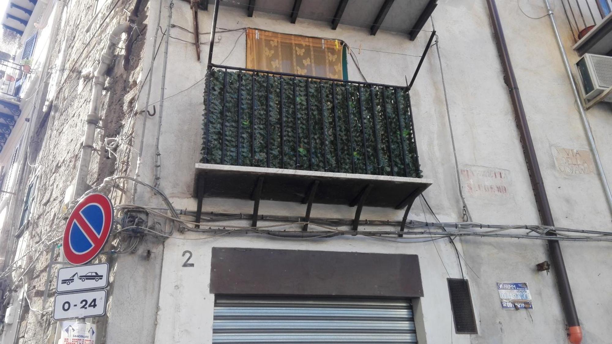 Room Holiday "Al Centro Storico" Palermo Kültér fotó